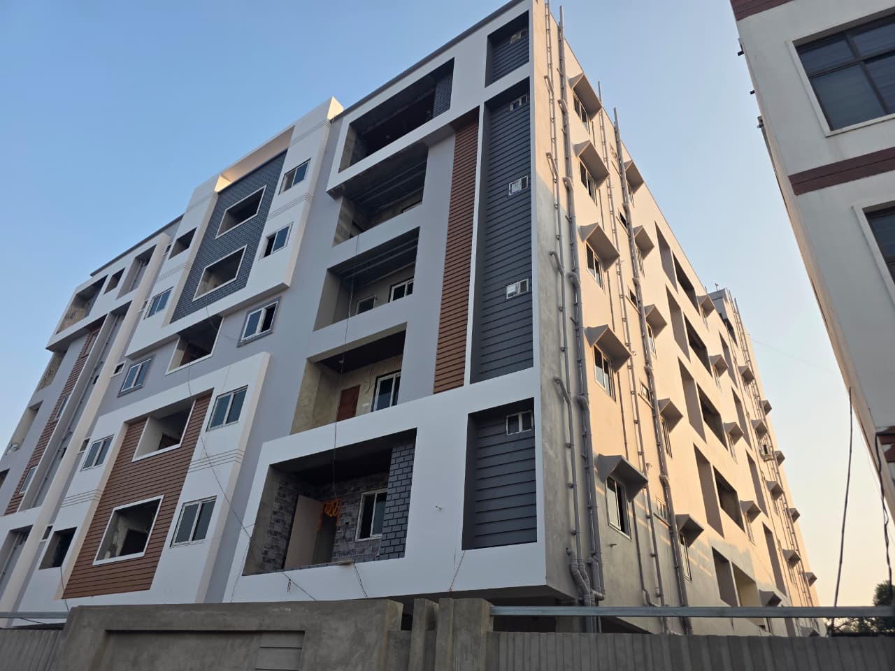 Venkatadri Residency apartment exterior